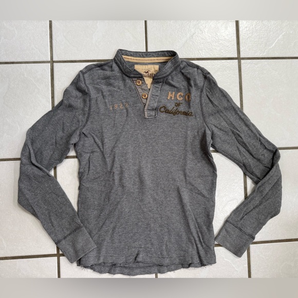 Hollister Men's Gray Sweater - Picture 1 of 2